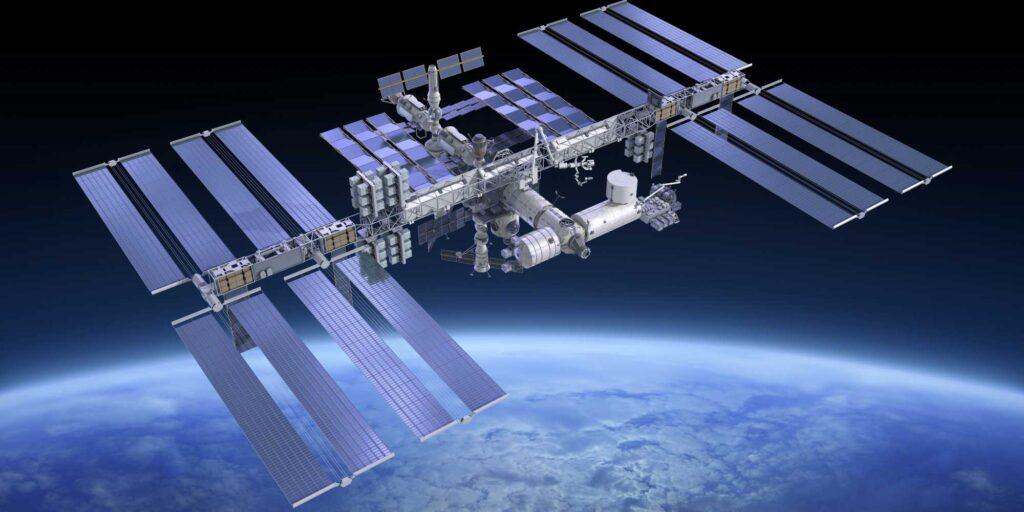 La Stazione Spaziale Internazionale In Orbita Cruciverba